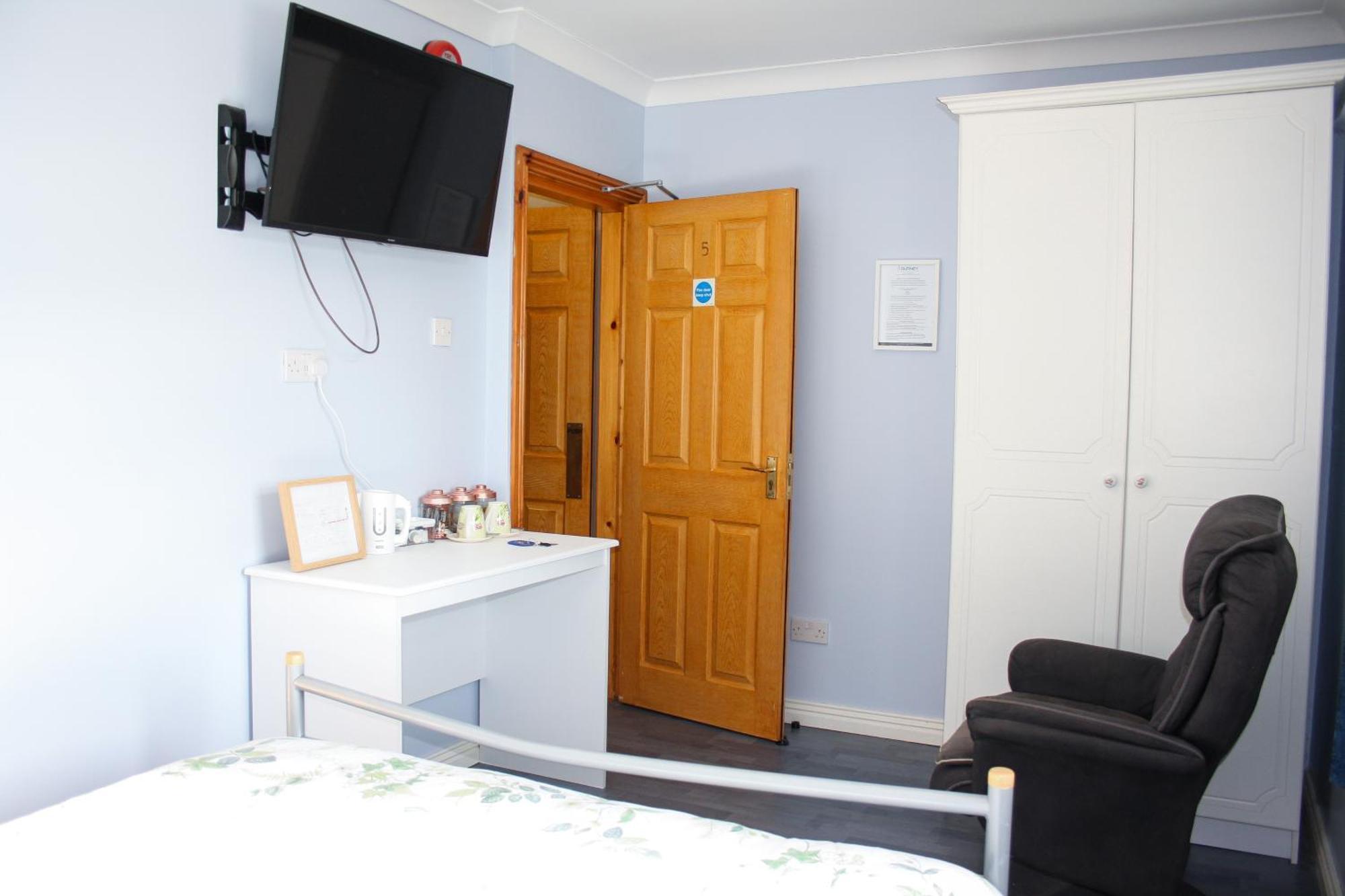 The Coach Inn Strabane Exterior photo